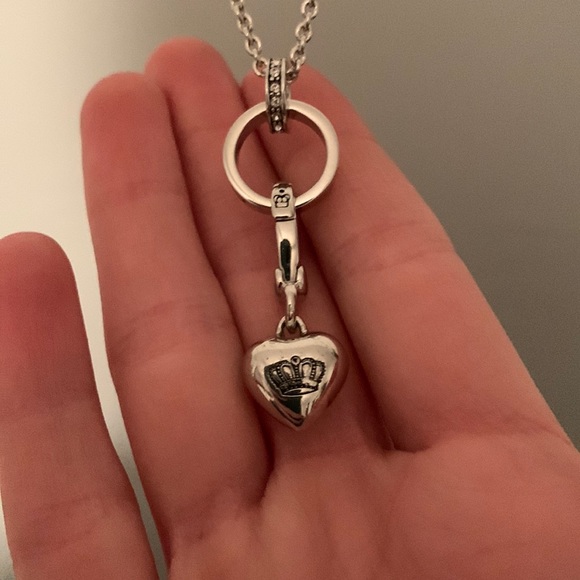 Jewelry - Silver juicy couture necklace